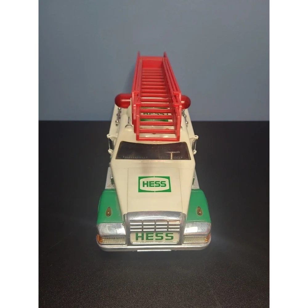 Lot of 2 1989 Hess Fire Truck Bank and 1994 Hess Rescue Truck‎